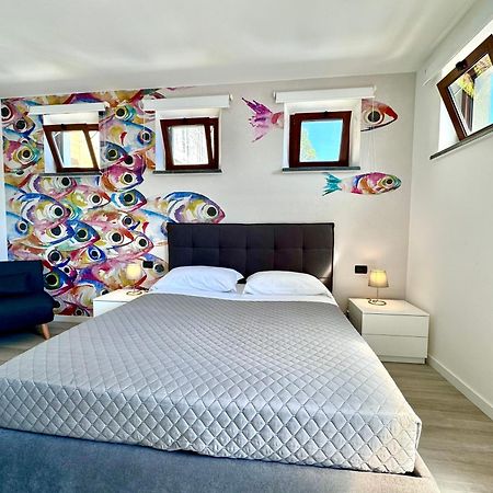 Mirage Rooms & Apartments Porto Venere Luaran gambar