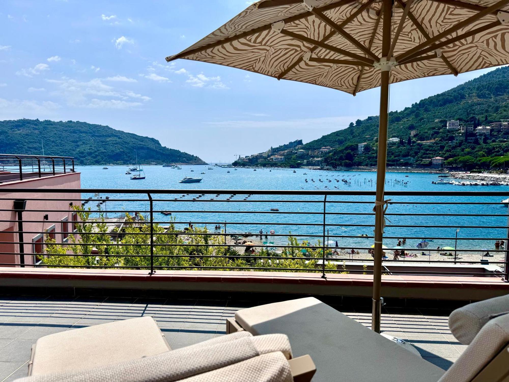 Mirage Rooms & Apartments Porto Venere Luaran gambar
